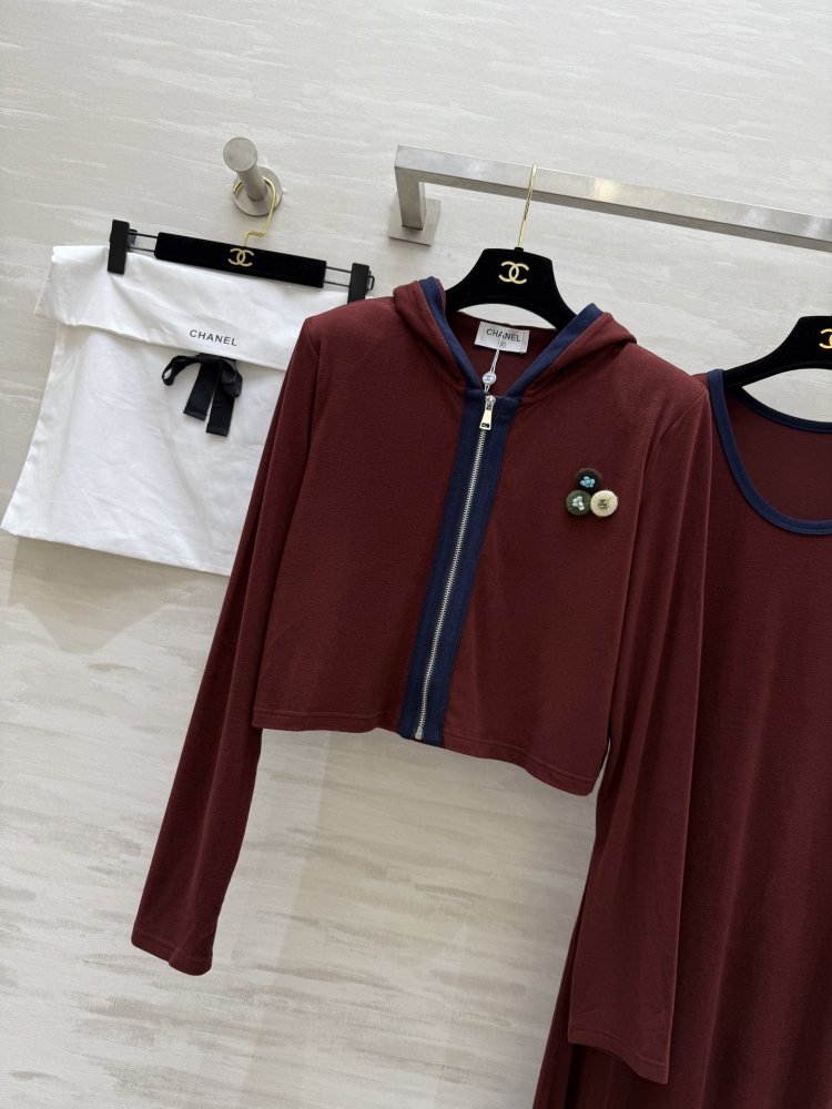 Костюм женский фото 4