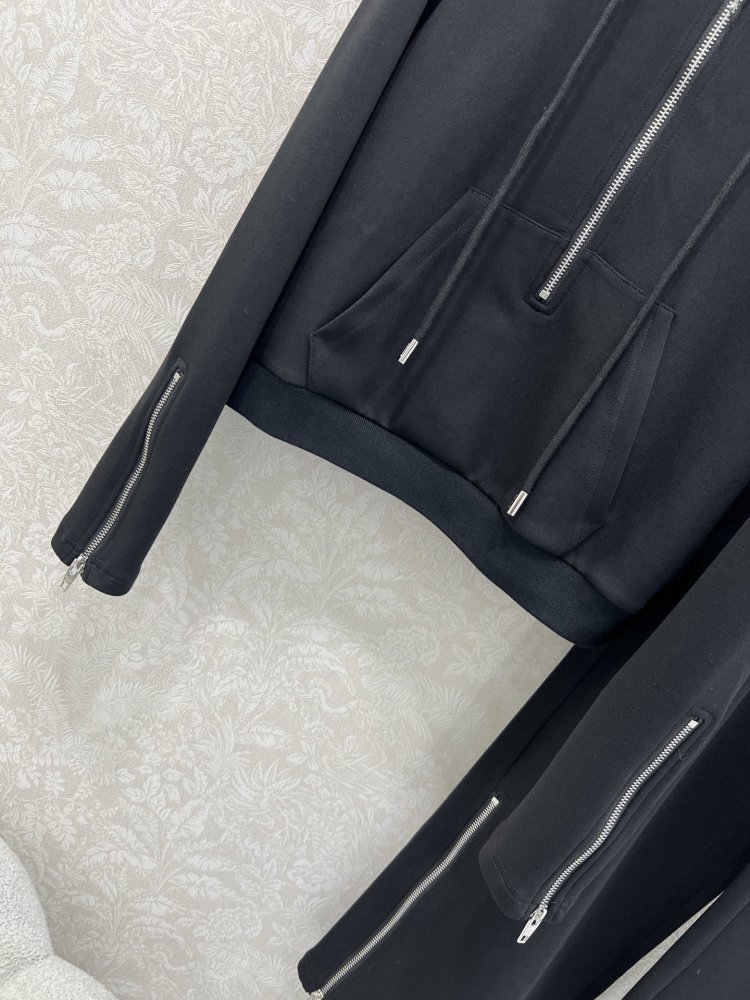 Костюм женский фото 4