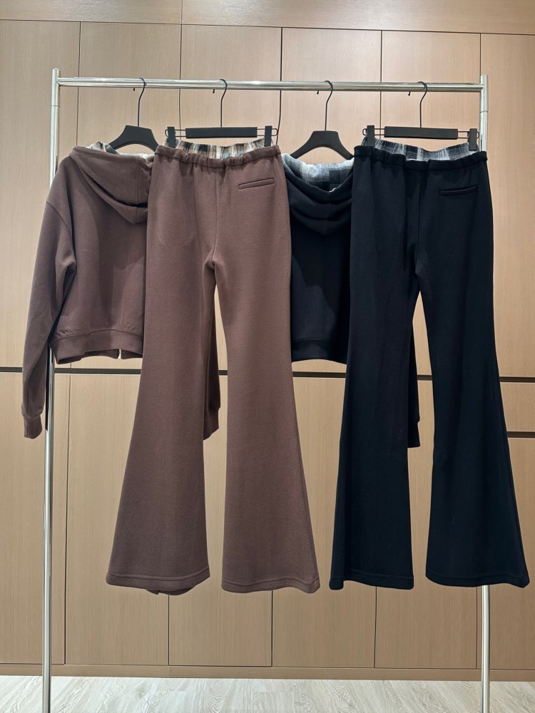 Костюм жіночий фото 4