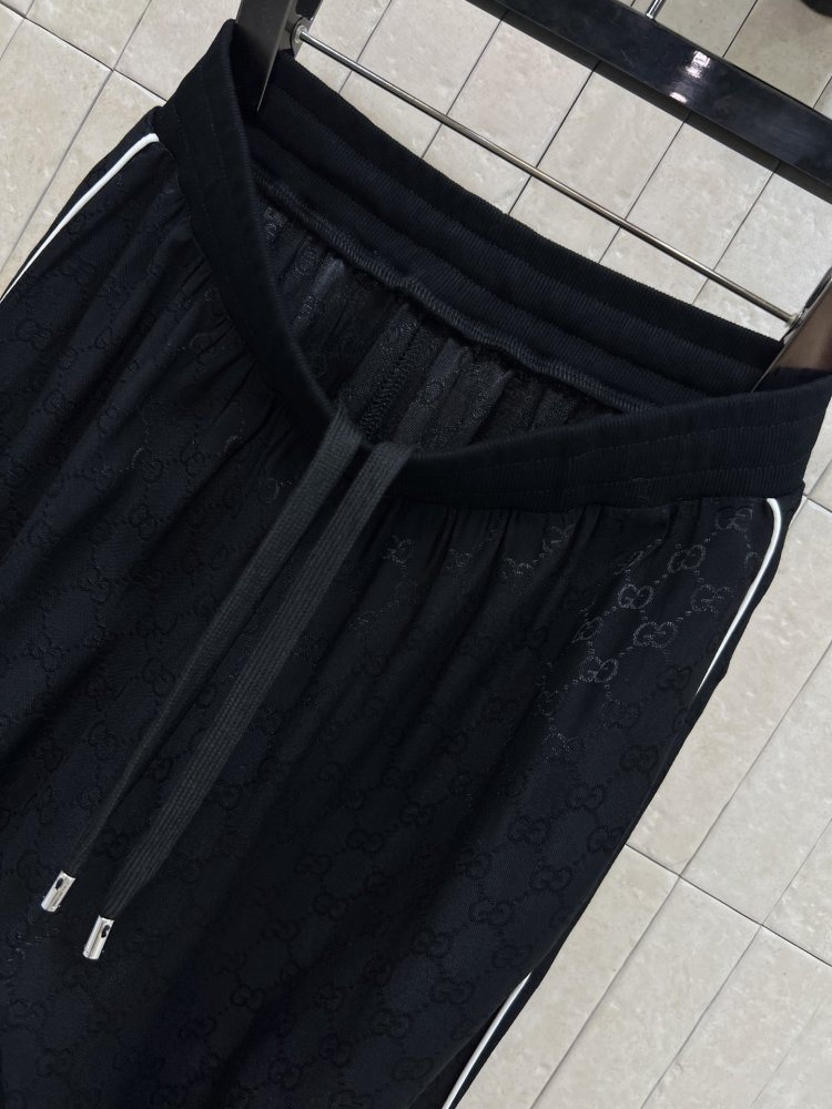 Костюм женский фото 4