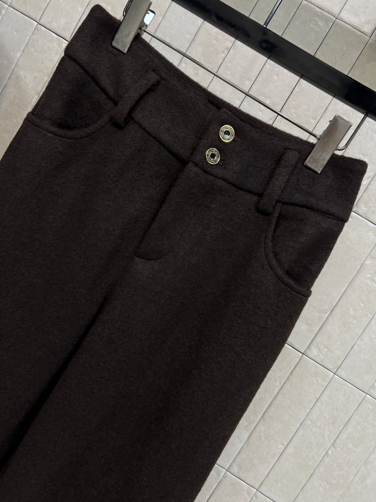 Костюм женский фото 4