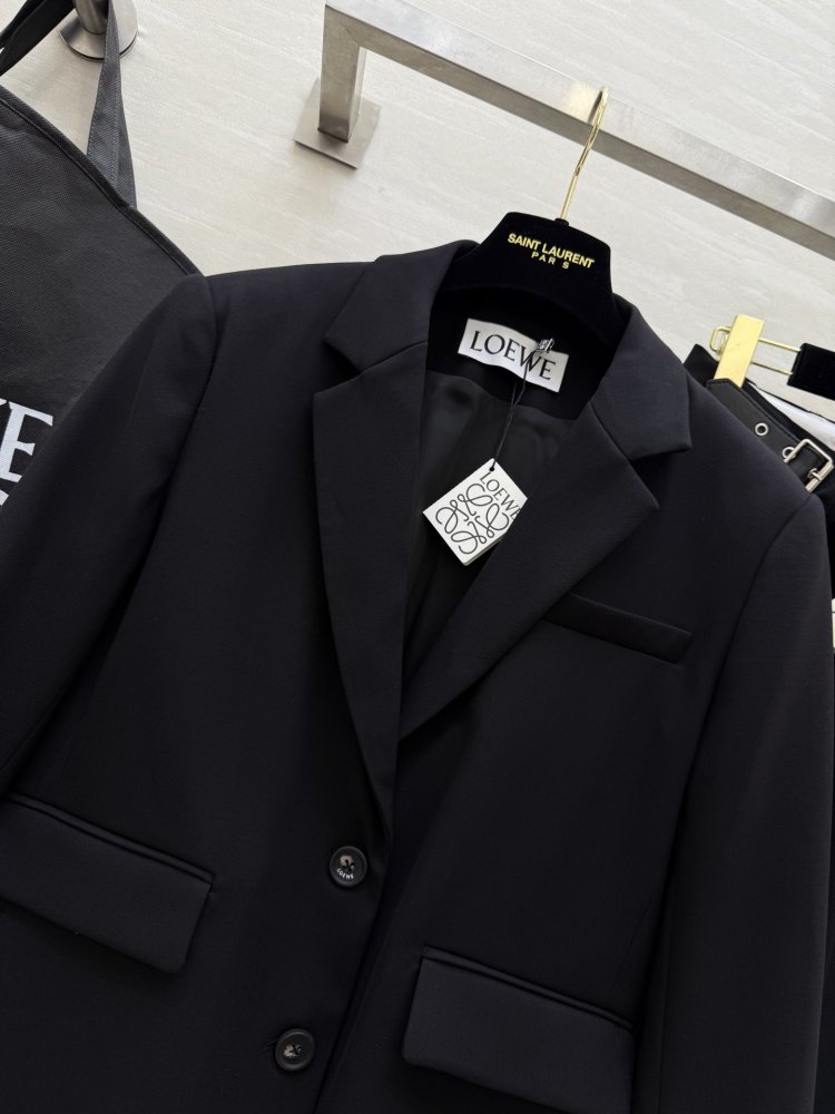 Костюм женский фото 4