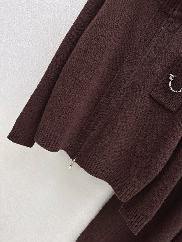 Костюм женский фото 4