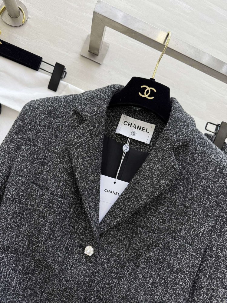 Костюм женский фото 4