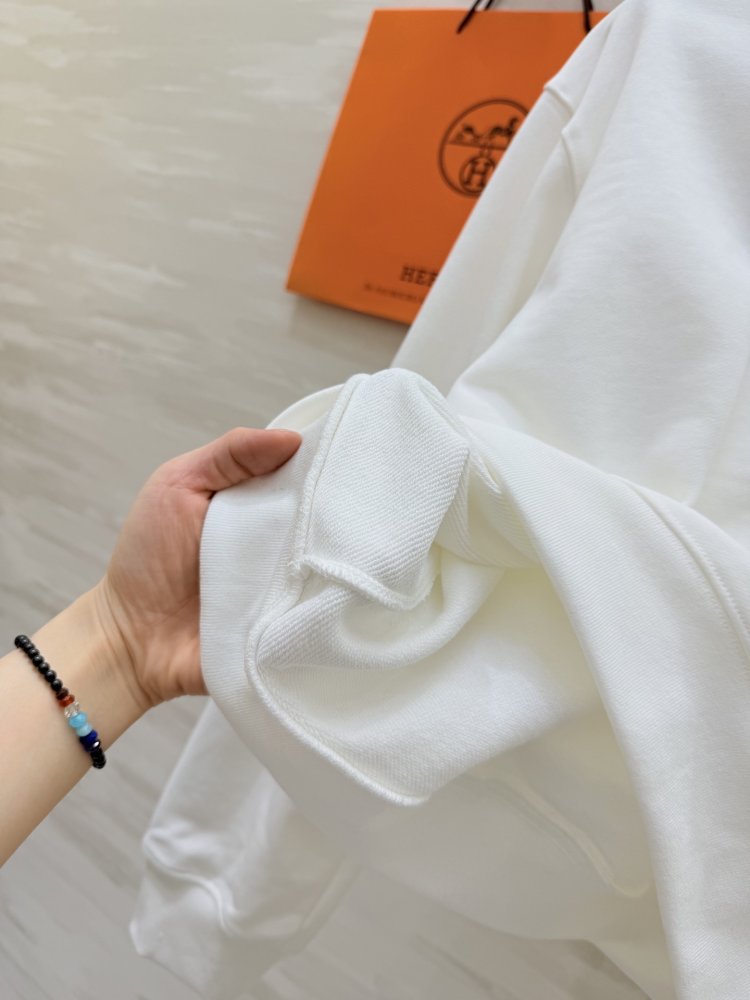 Костюм женский фото 4