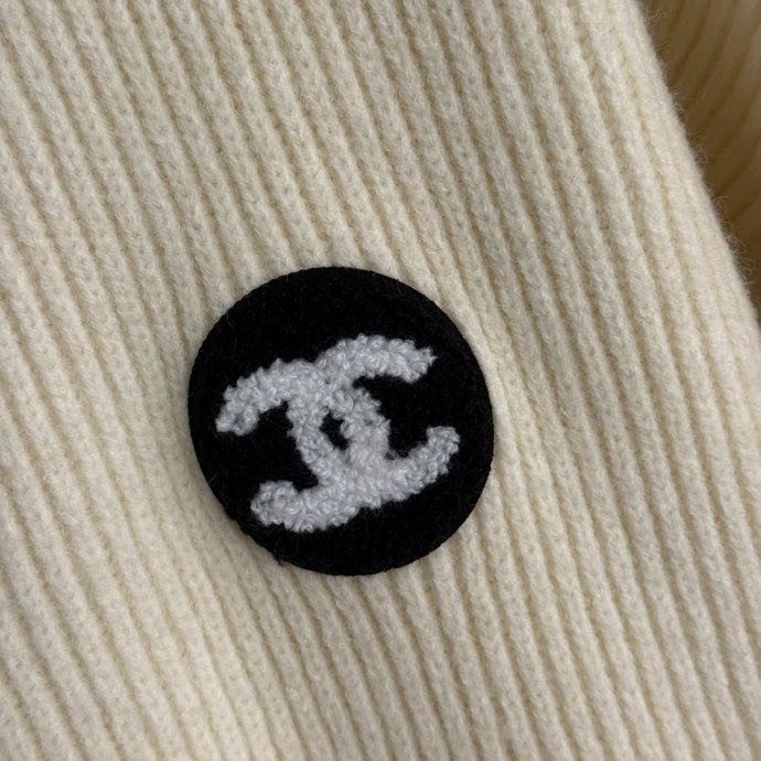 Костюм женский фото 4