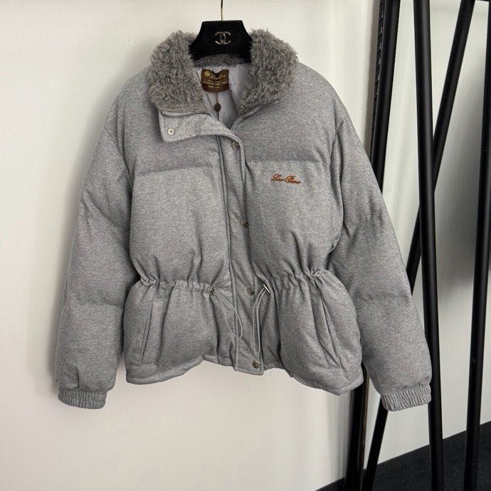 Костюм женский фото 4