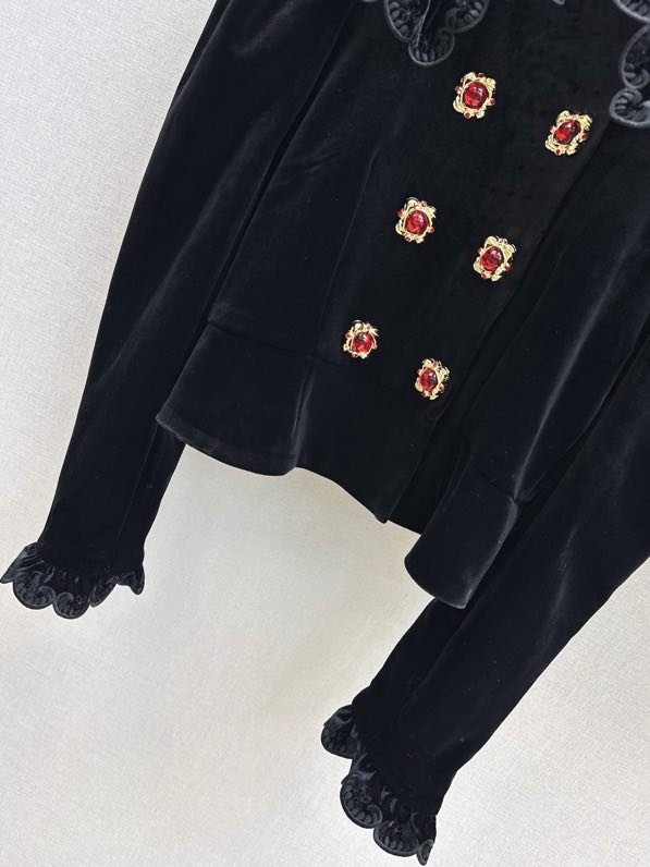 Костюм женский фото 4