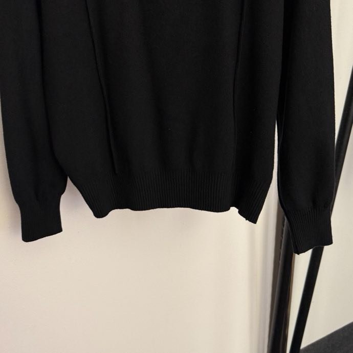 Costume female фото 4