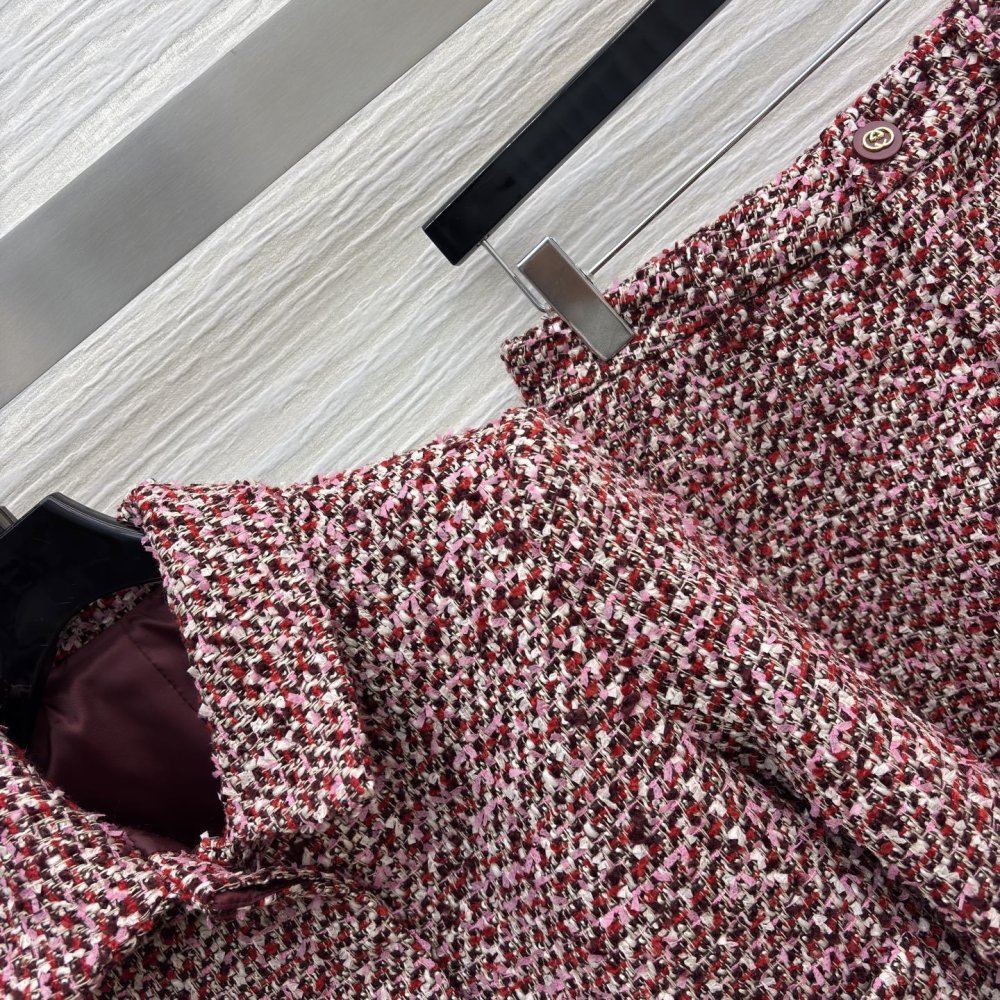 Costume female фото 4