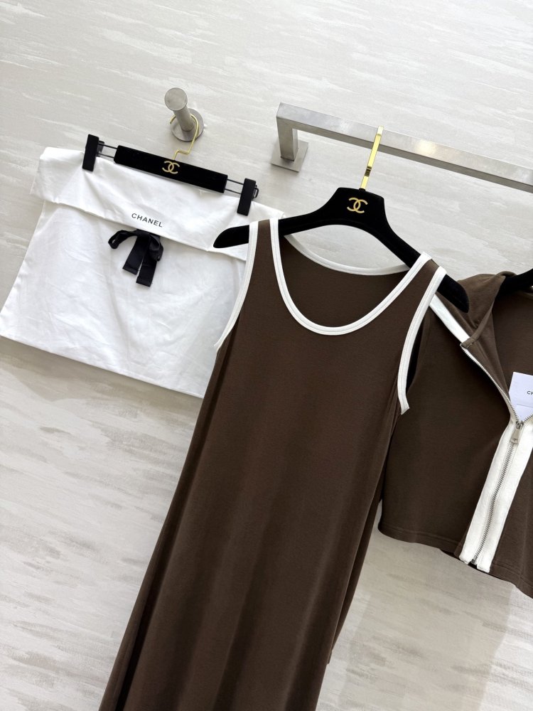 Costume female фото 4