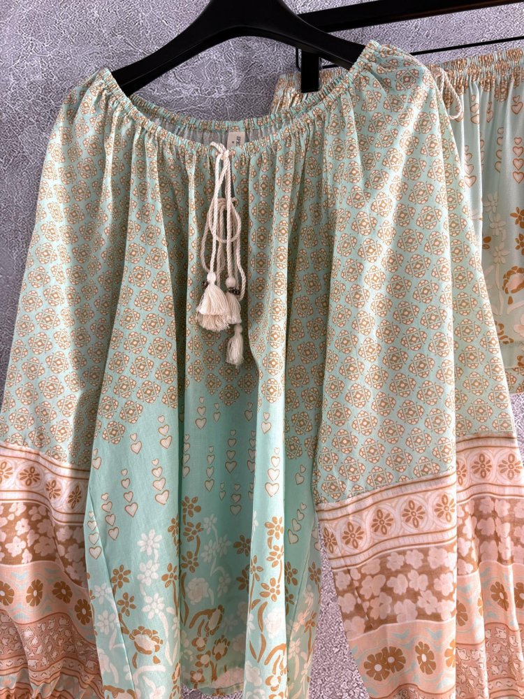 Костюм женский фото 4