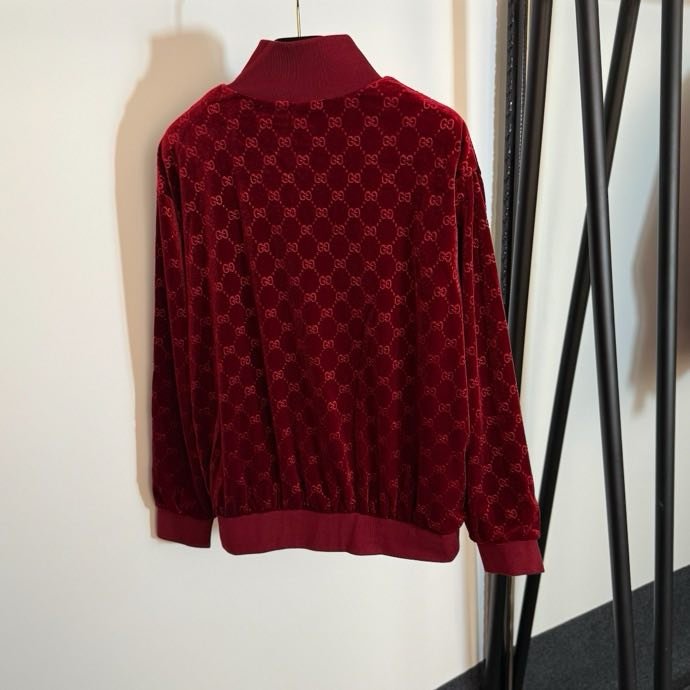 Костюм жіночий фото 5