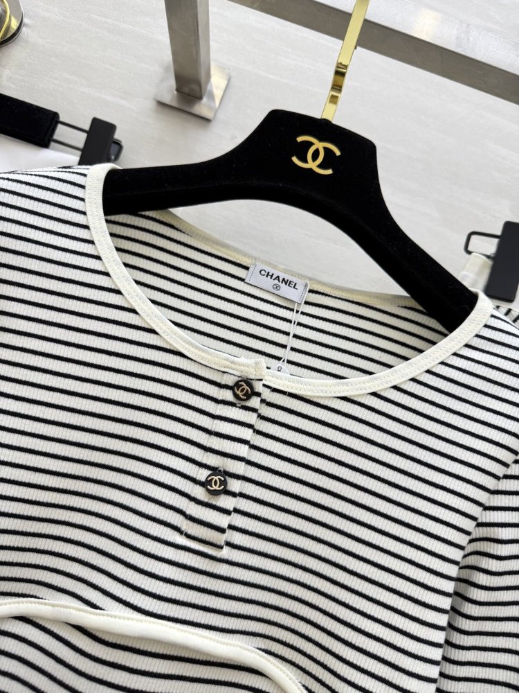 Костюм женский фото 5