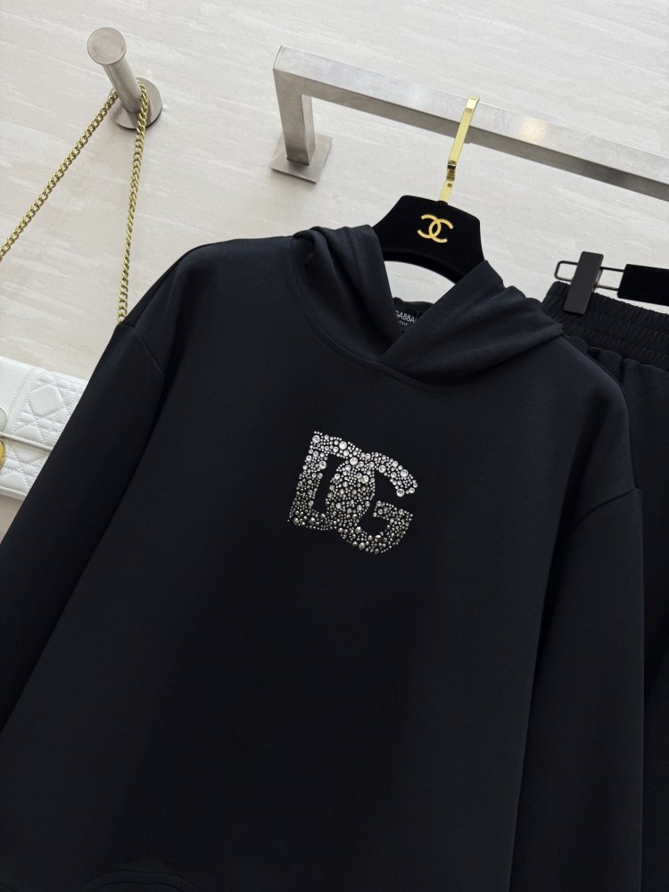 Костюм жіночий фото 5