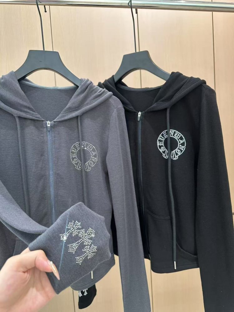 Костюм жіночий фото 5