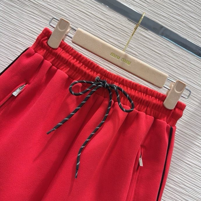 Костюм жіночий фото 5