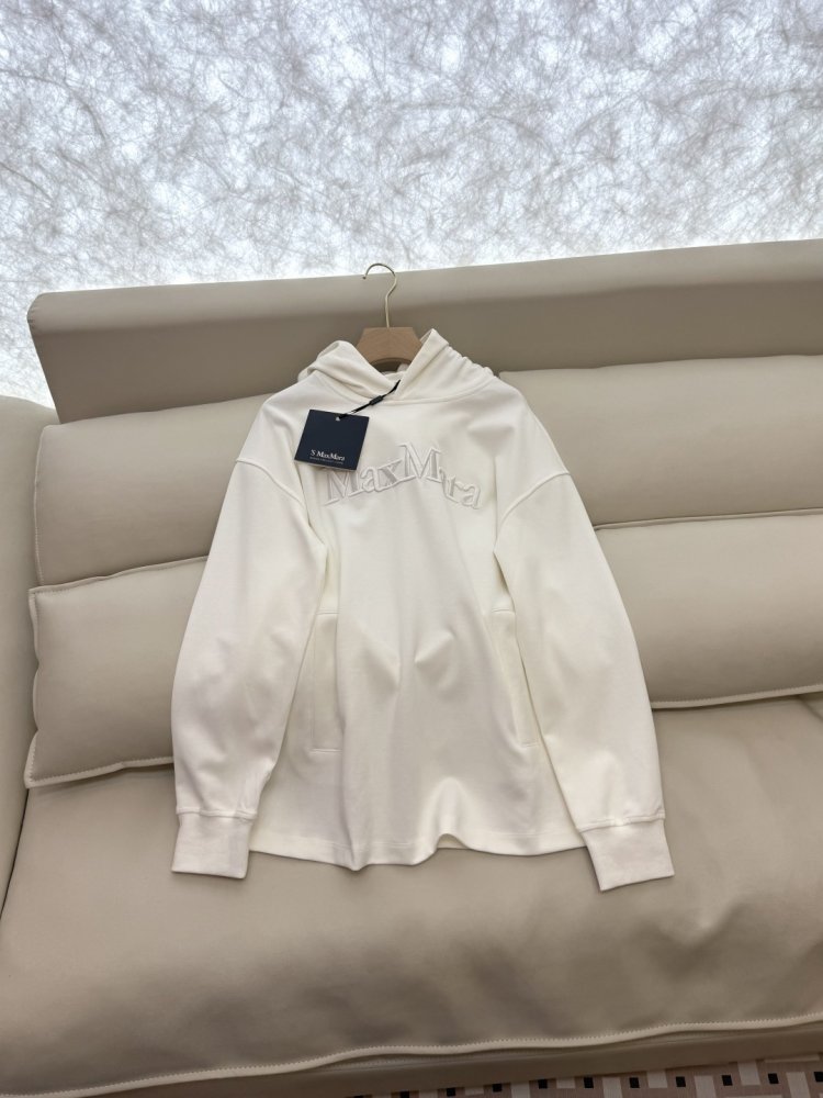 Costume female фото 5