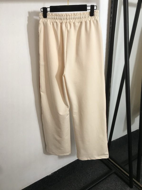 Костюм жіночий фото 5