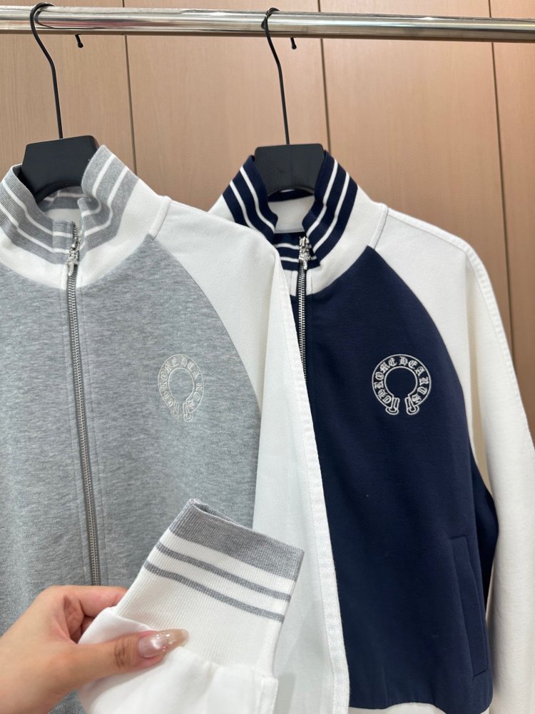 Костюм жіночий фото 5