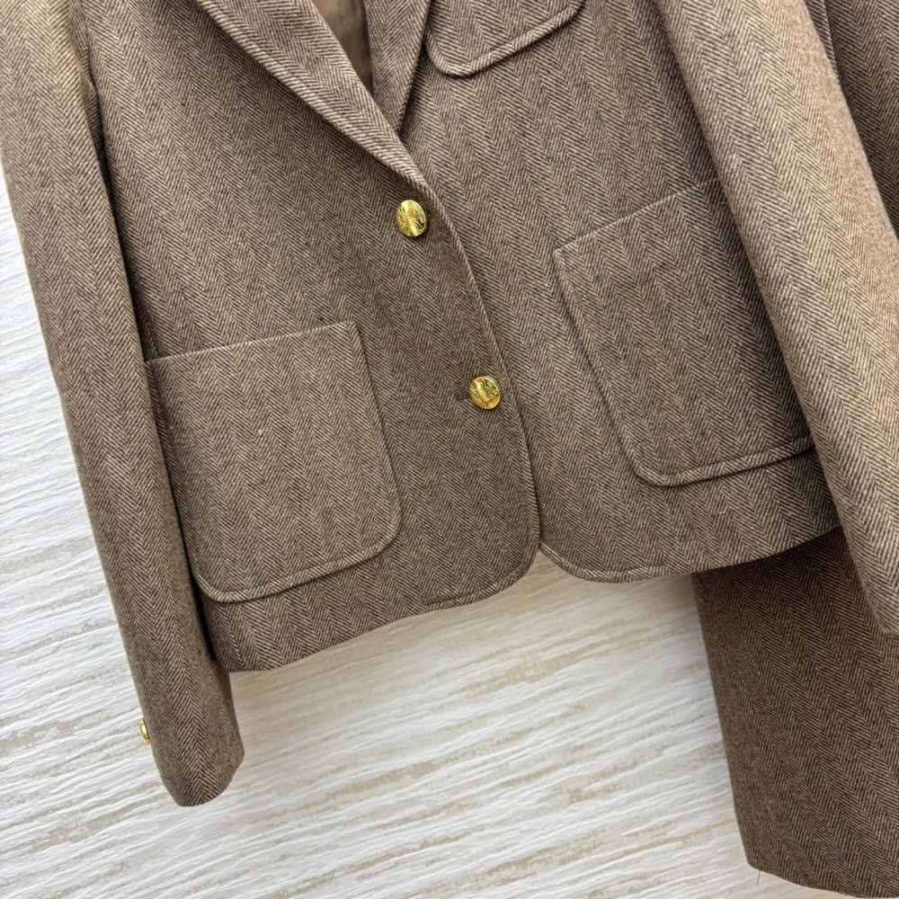 Costume female фото 5