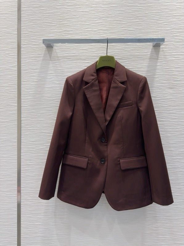 Костюм женский фото 5