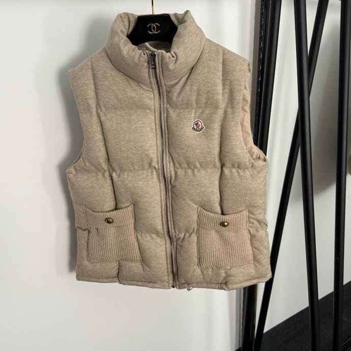 Костюм жіночий фото 5