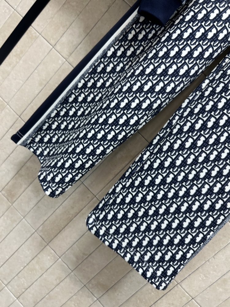 Костюм женский фото 5