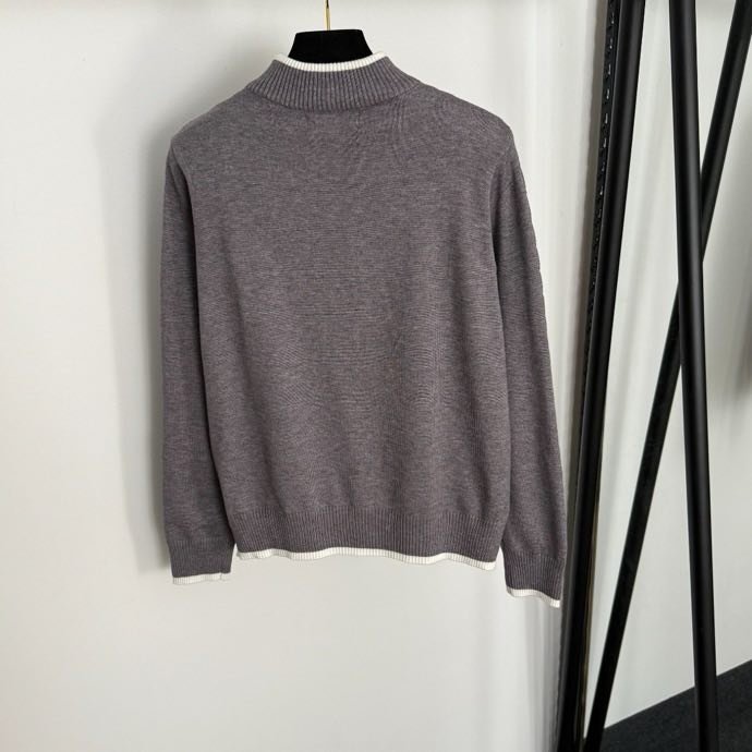 Костюм женский фото 5