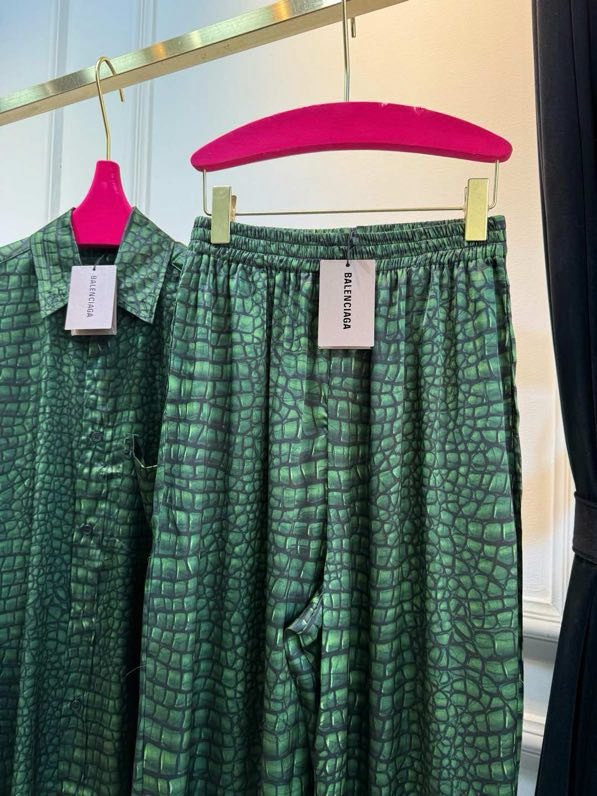 Костюм женский фото 5