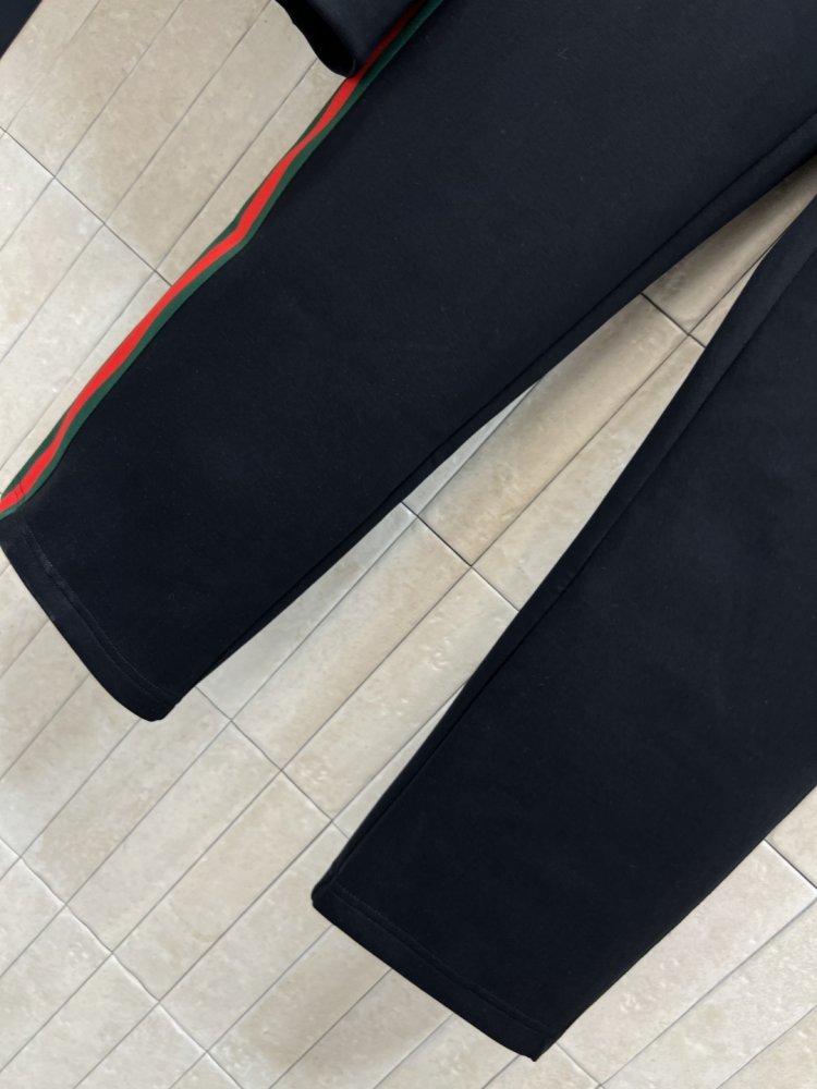 Костюм женский фото 5