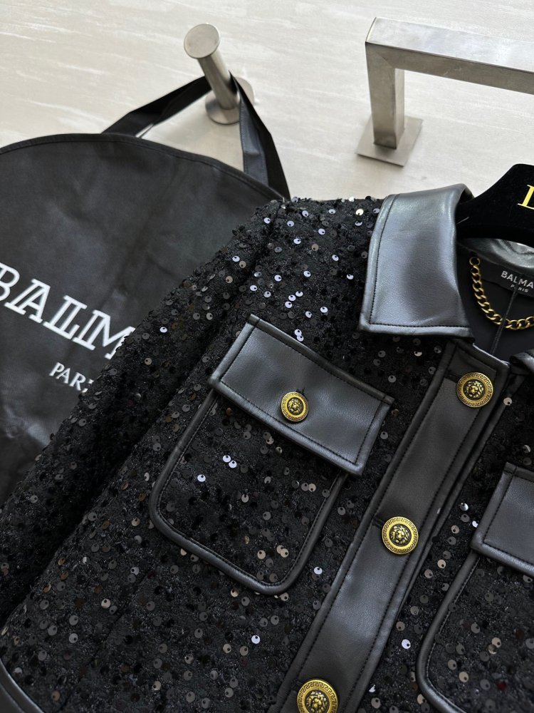 Костюм женский фото 5