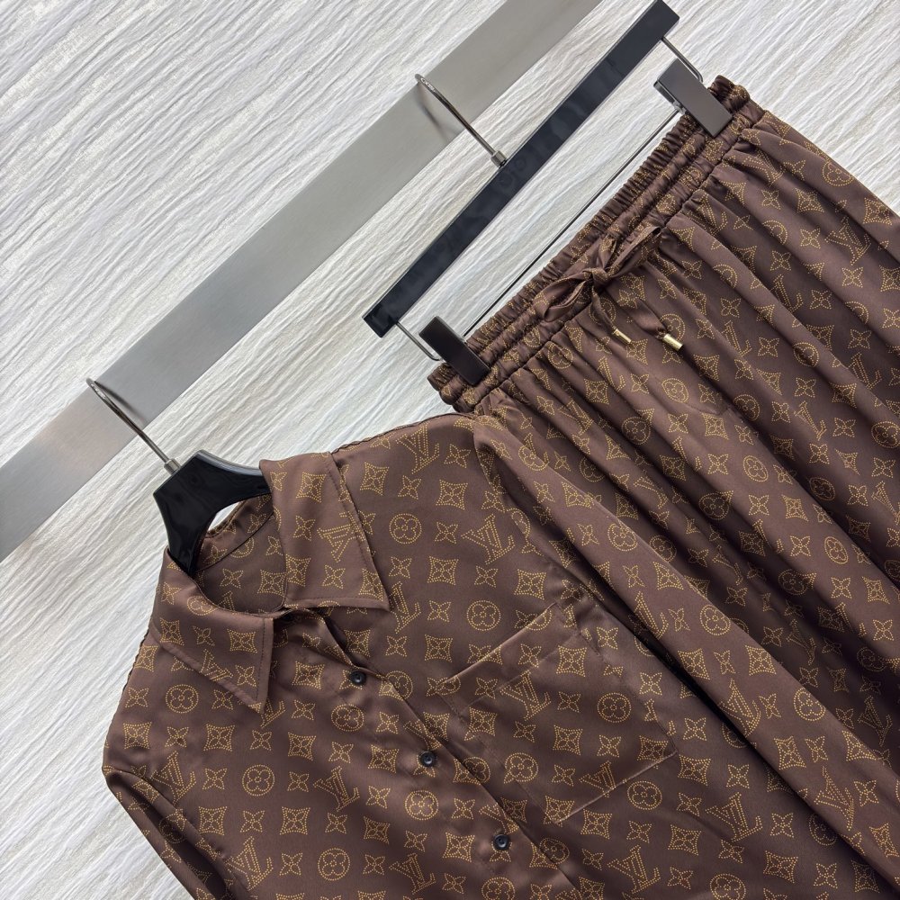 Костюм жіночий фото 5