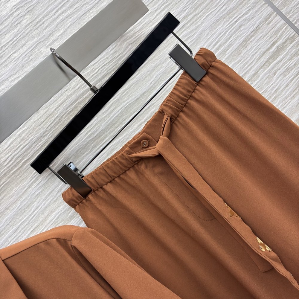 Costume female фото 5