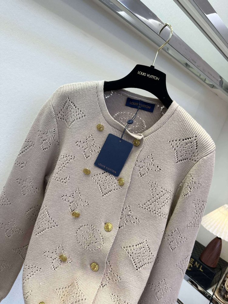 Costume female фото 5