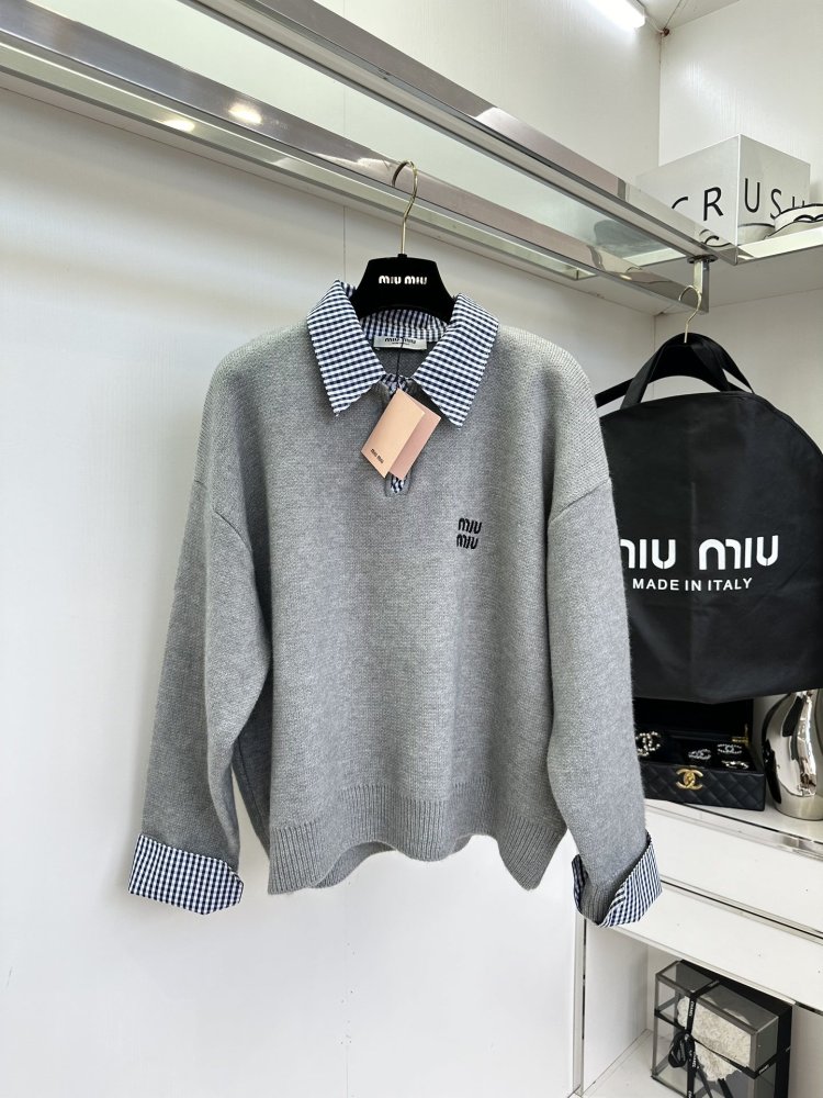 Costume female фото 5