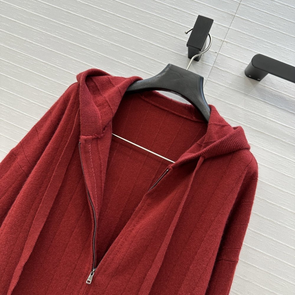 Костюм женский фото 5