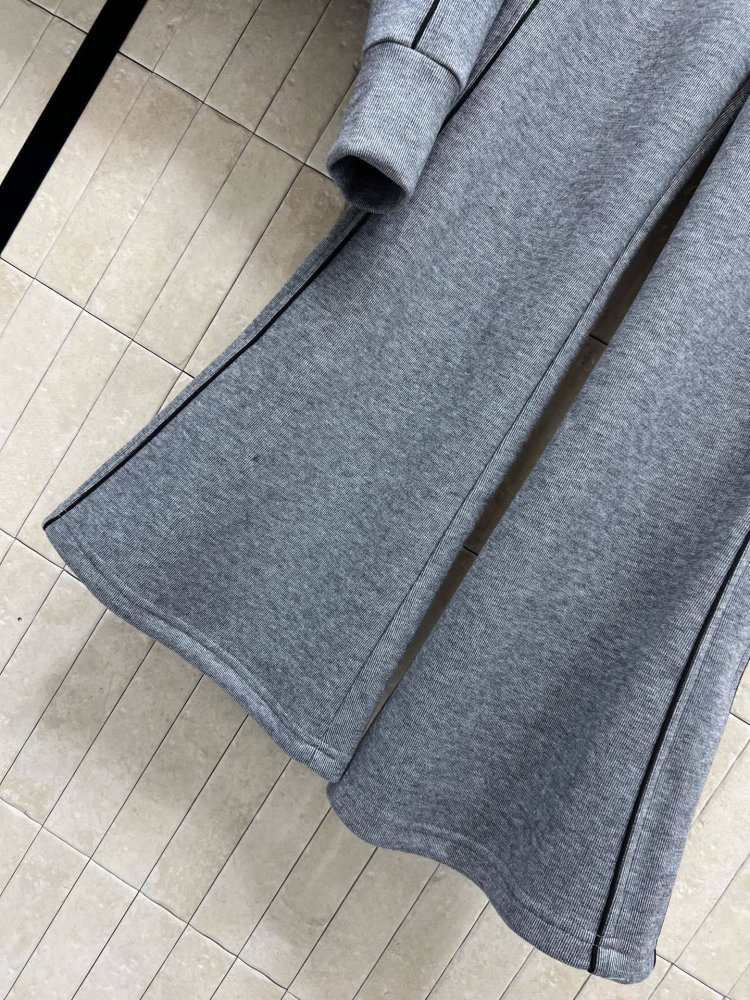 Костюм жіночий фото 5