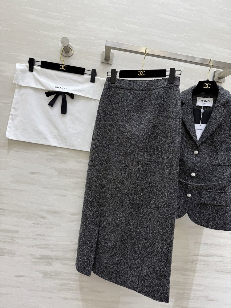 Костюм женский фото 5