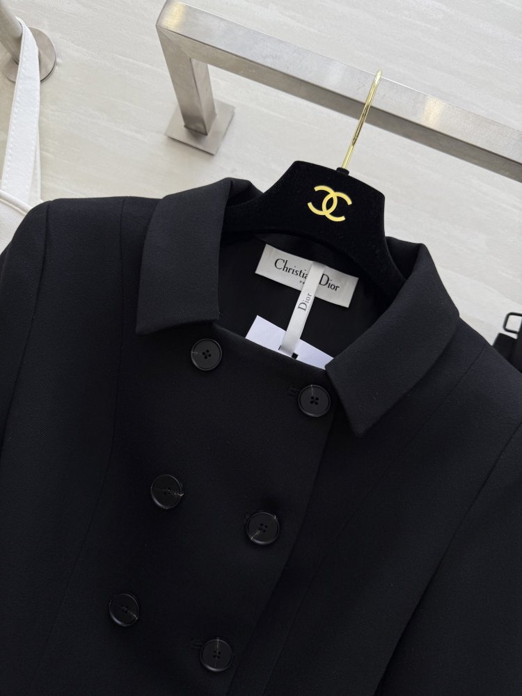 Костюм женский фото 5