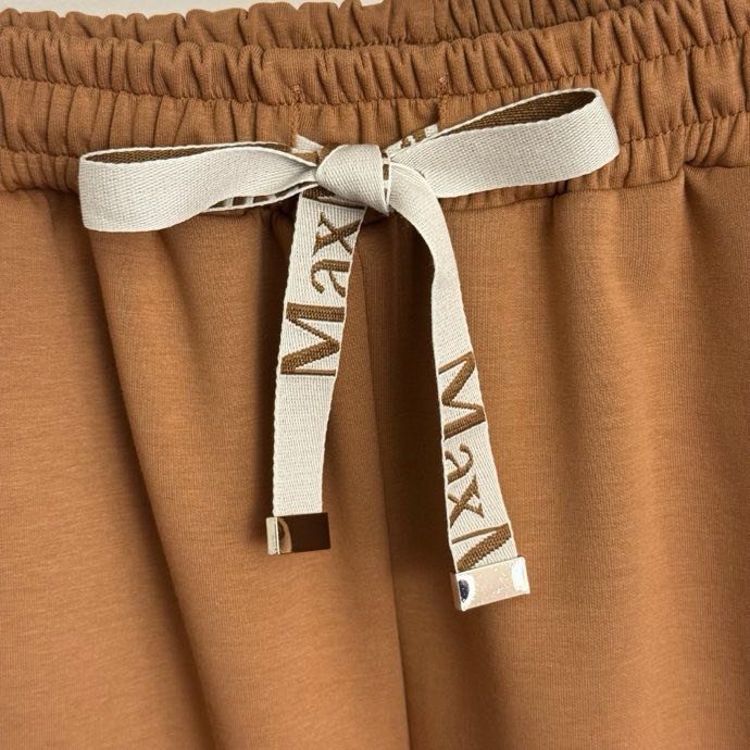 Костюм женский фото 5