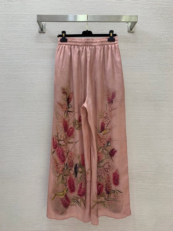 Костюм женский фото 5