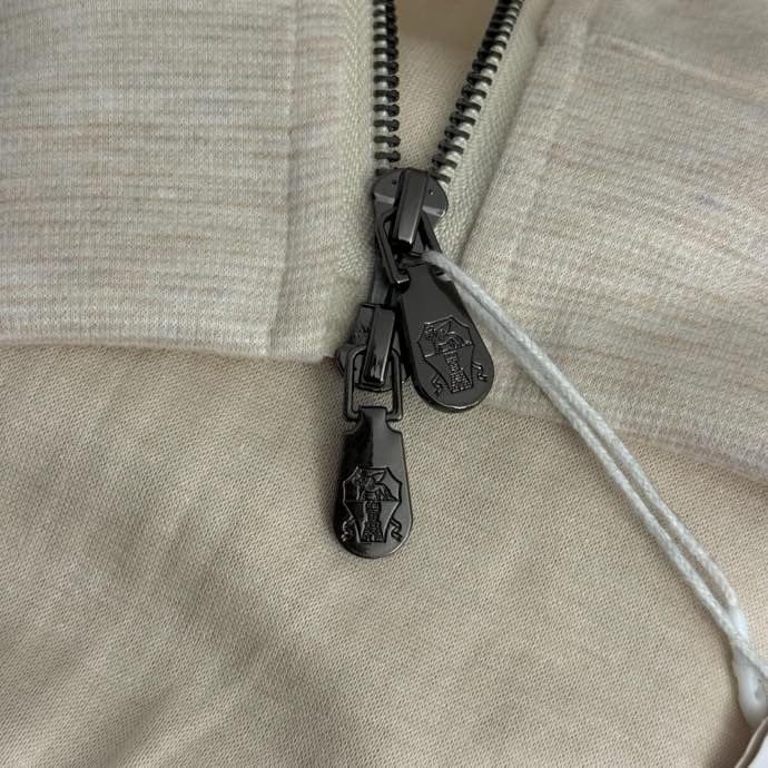 Costume female фото 5