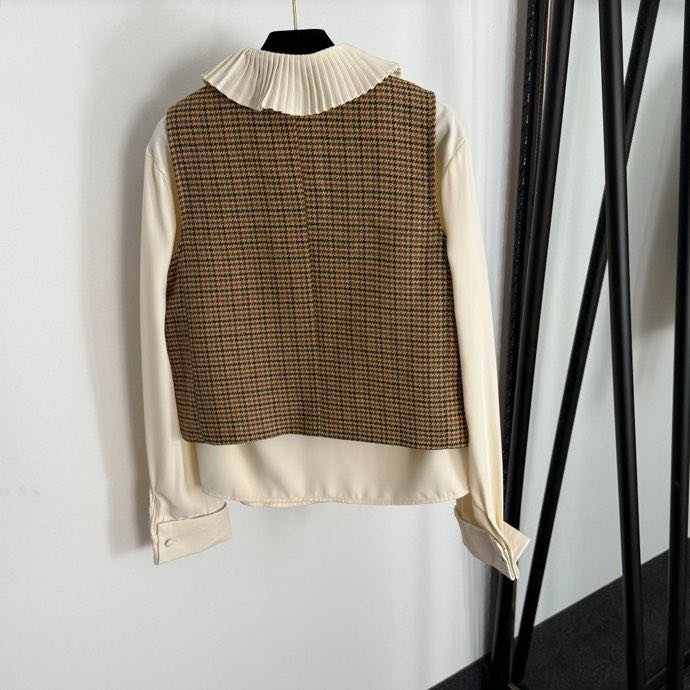 Costume female фото 5