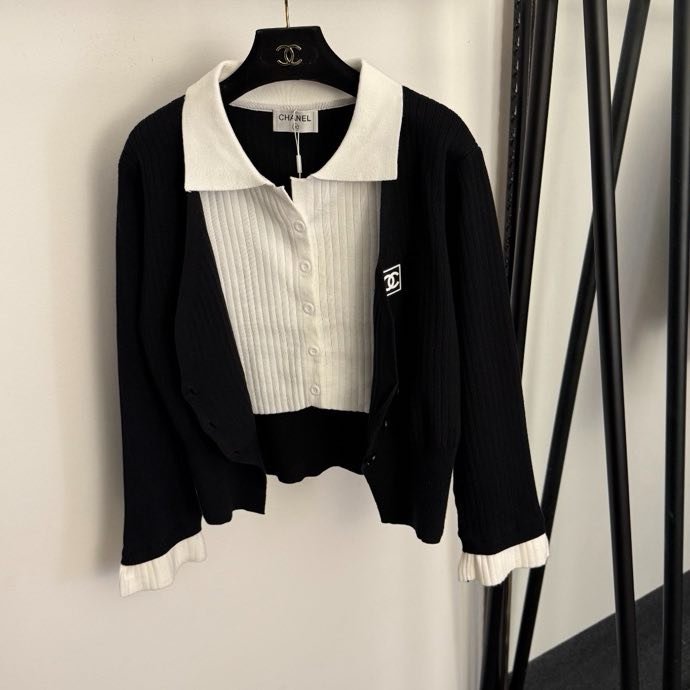 Costume female фото 5