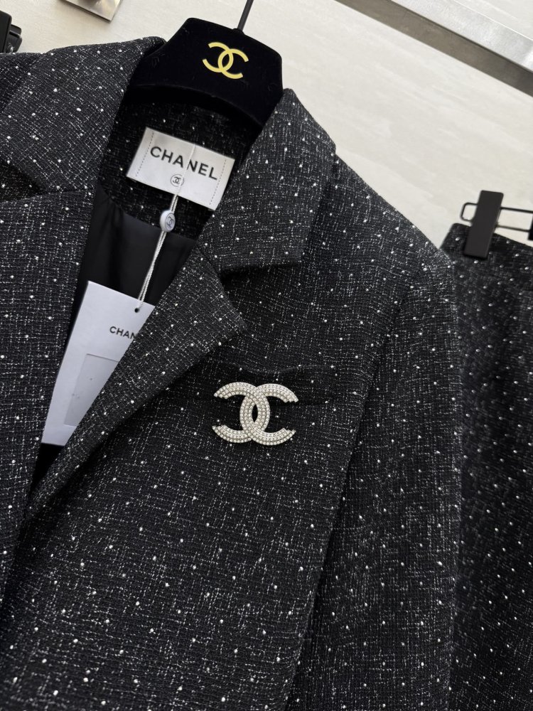 Costume female фото 5