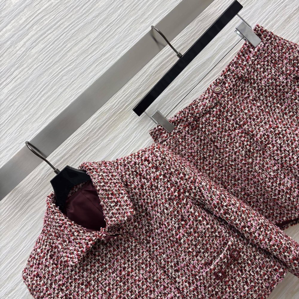 Costume female фото 5