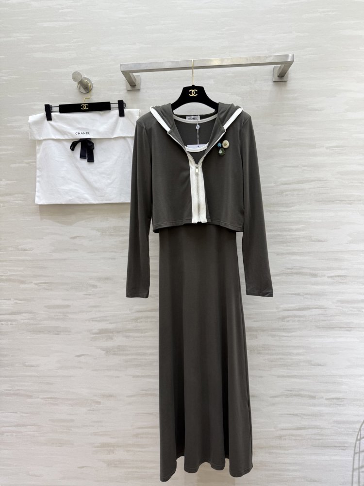 Костюм женский фото 5