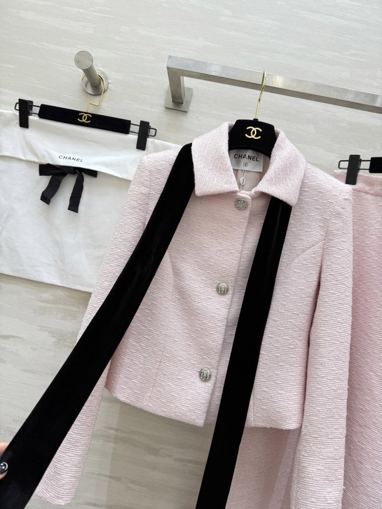 Костюм женский фото 5