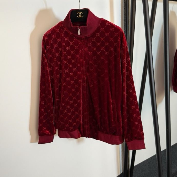 Костюм жіночий фото 6